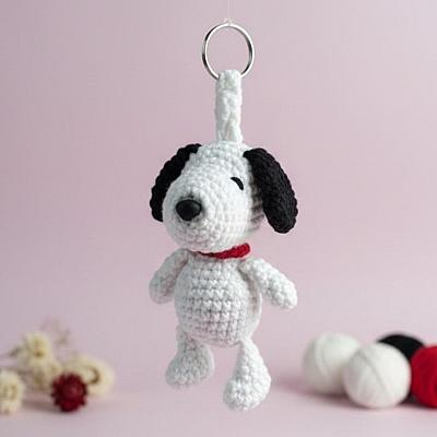 Chaveiro Snoopy Amigurumi – Feito à Mão em Crochê - foto 2