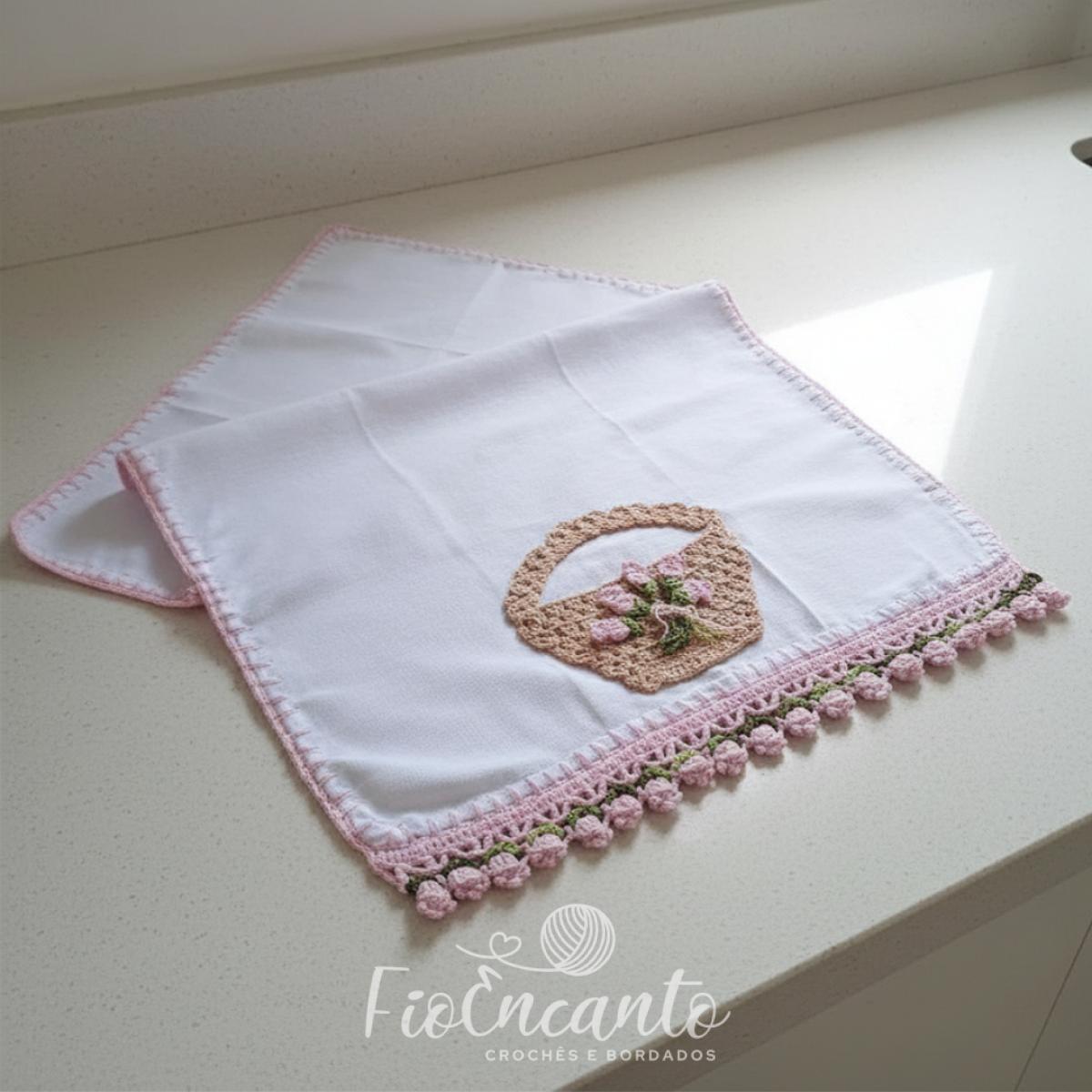 Pano de Copa Barrado em Crochê – Tulipa Rosa | Artesanal Delicado para Cozinha — foto 1