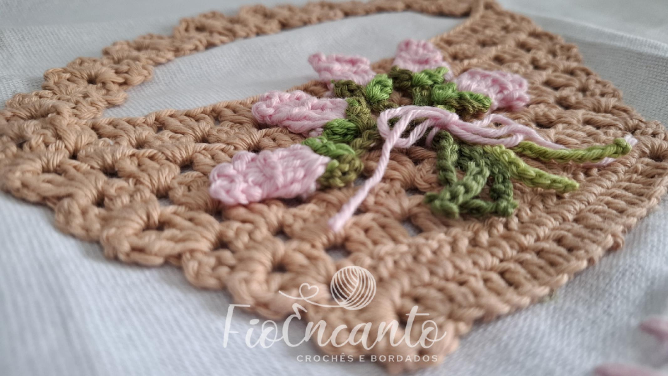 Pano de Copa Barrado em Crochê – Tulipa Rosa | Artesanal Delicado para Cozinha — foto 7