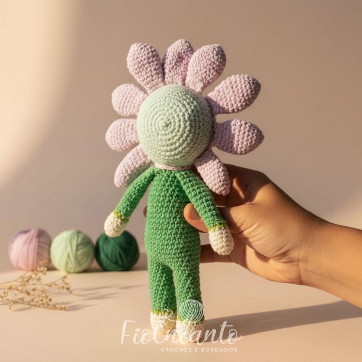 Menina Florzinha Amigurumi – Boneca em Crochê Feita à Mão — foto 2