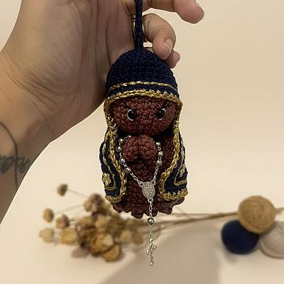 Chaveiro Nossa Senhora Aparecida – Amigurumi em Crochê Feito à Mão