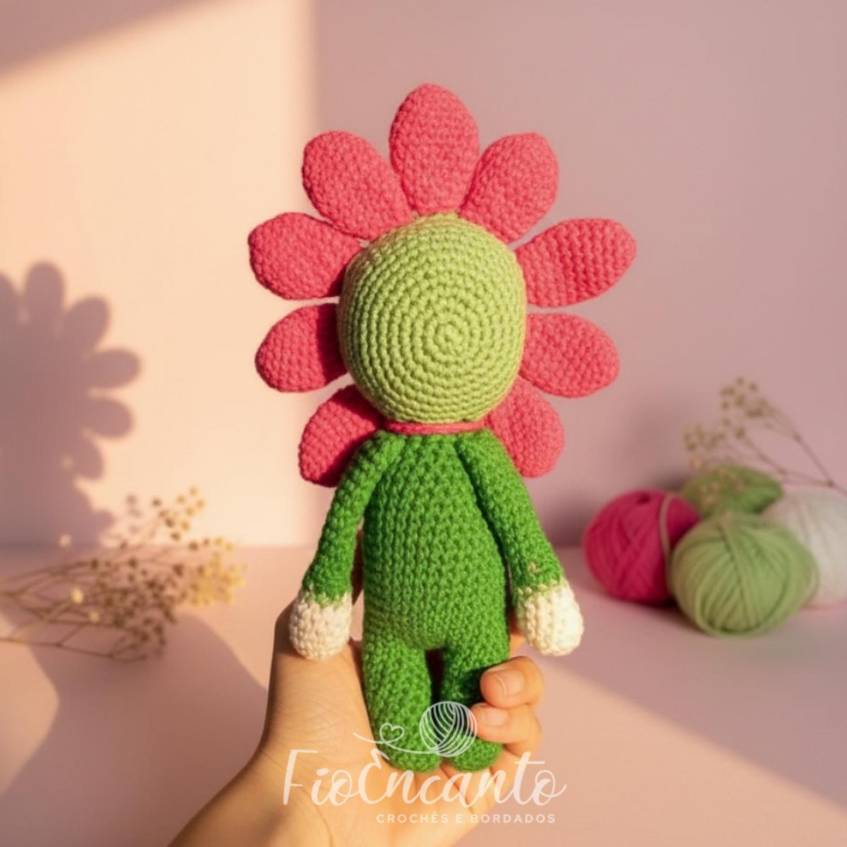 Menina Florzinha Pink Amigurumi – Boneca em Crochê Feita à Mão — foto 3