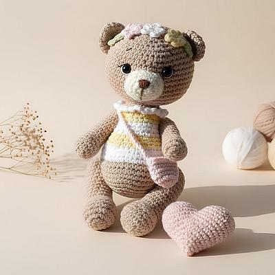 Ursinha do Coração Amigurumi – Boneca em Crochê Artesanal Feita à Mão - foto 2