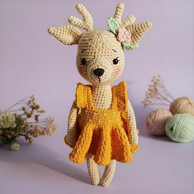 Nena a Cervinha Amigurumi – Boneca em Crochê Artesanal Feita à Mão