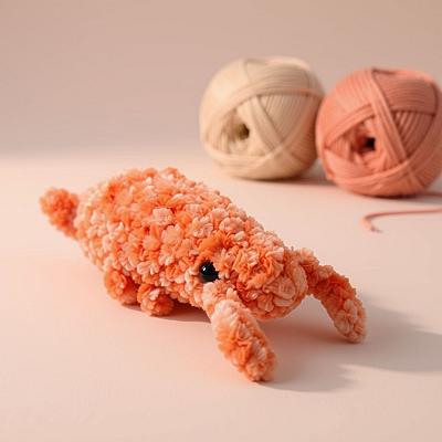 Chaveiro Camarão Amigurumi Sensorial Barulho Tic Tac 12cm - foto 2