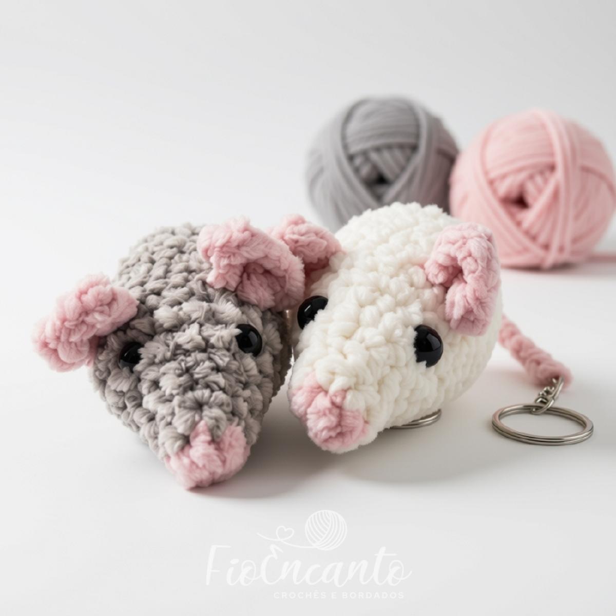 Chaveiro de Ratinho Amigurumi Fofinho em Cores Delicadas | Fio Encanto — foto 4
