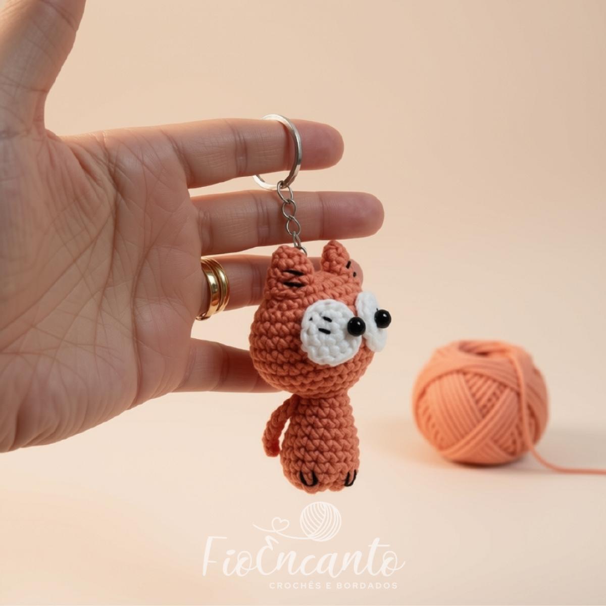 Chaveiro de Gatinho em Crochê Amigurumi Fofinho e Delicado | Fio Encanto — foto 3