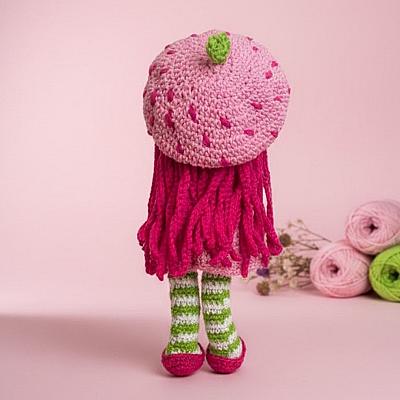 Moranguinho Tutti Frutti Amigurumi – Um abraço doce e colorido para encantar | Fio Encanto - foto 2