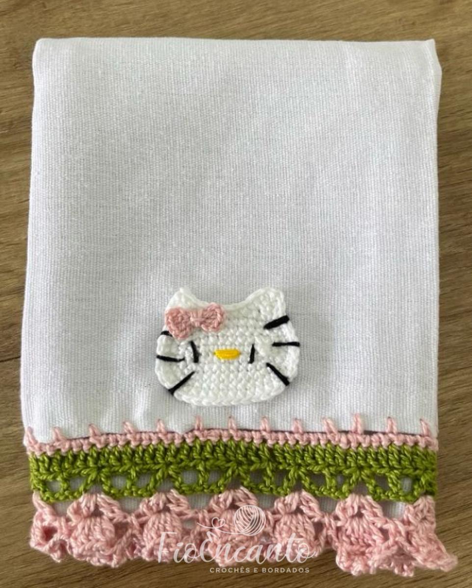 Pano de Prato Hello Kitty – Artesanal em Crochê / Bordado — foto 3