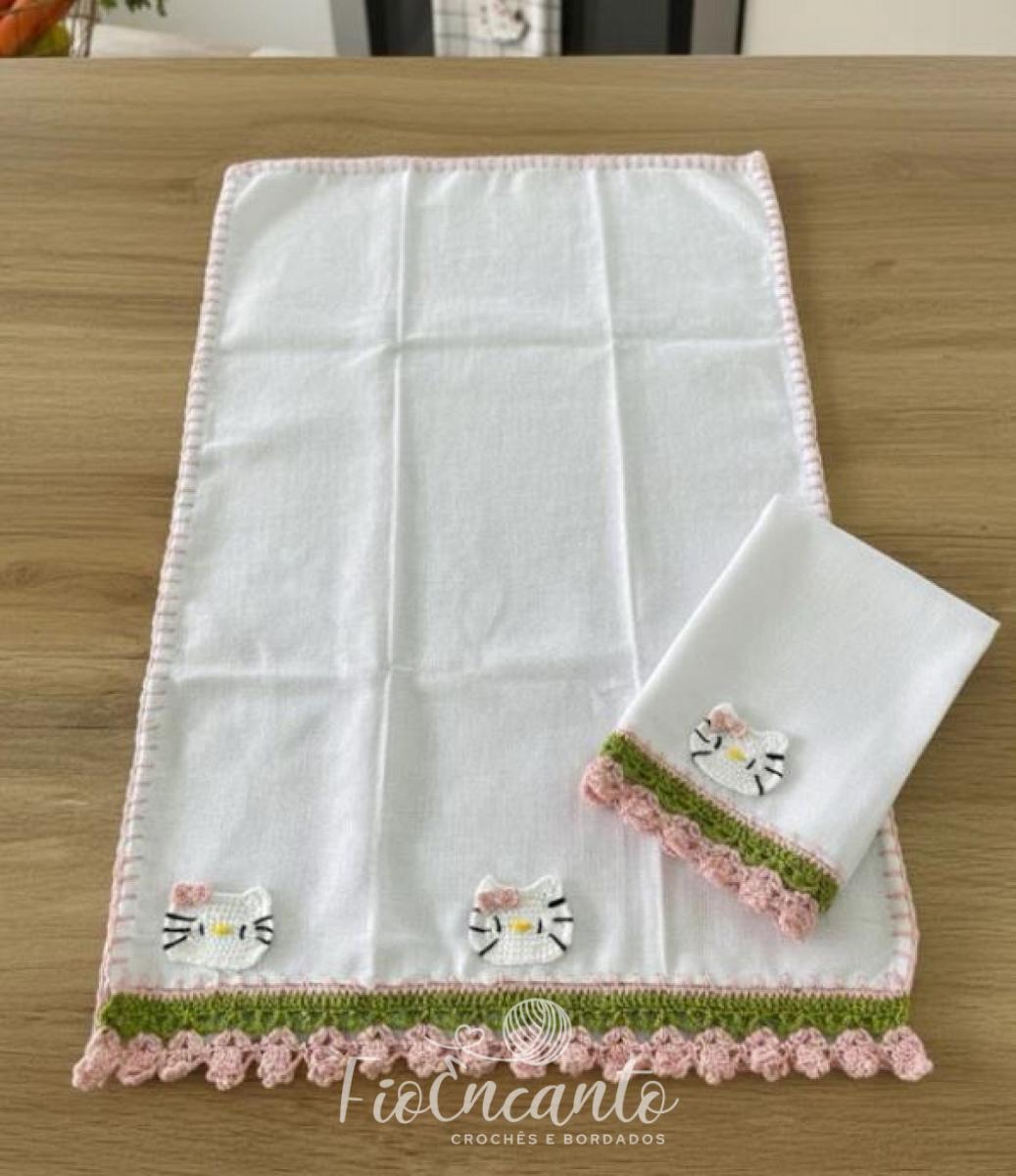 Pano de Prato Hello Kitty – Artesanal em Crochê / Bordado — foto 4