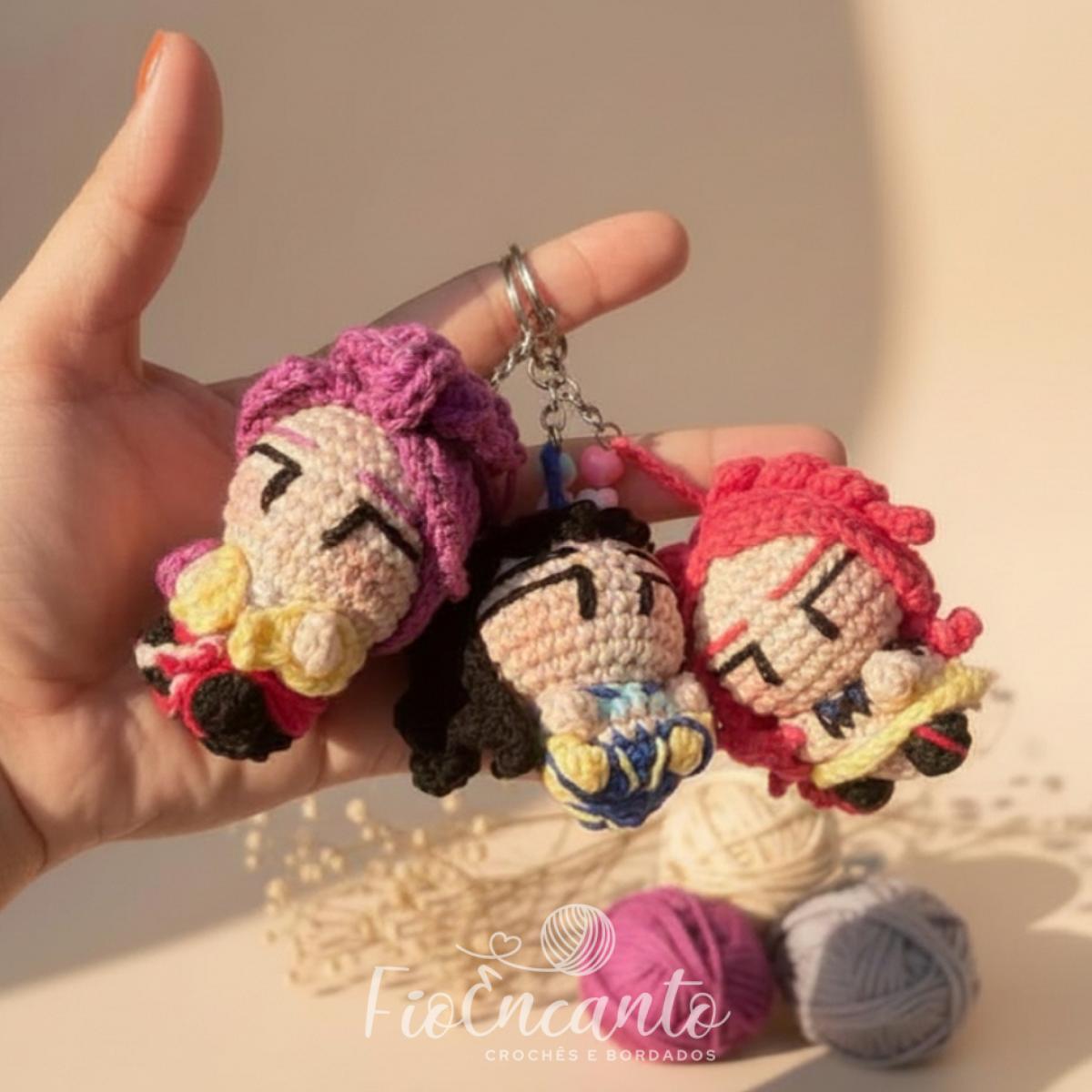 Chaveiro Guerreiras KPop Artesanal em Crochê Feito à Mão | Fio Encanto — foto 1